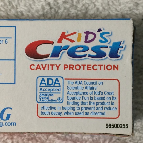 3 Crest Kids Cavity Protection Fluoride Toothpaste - Picture 8 of 8